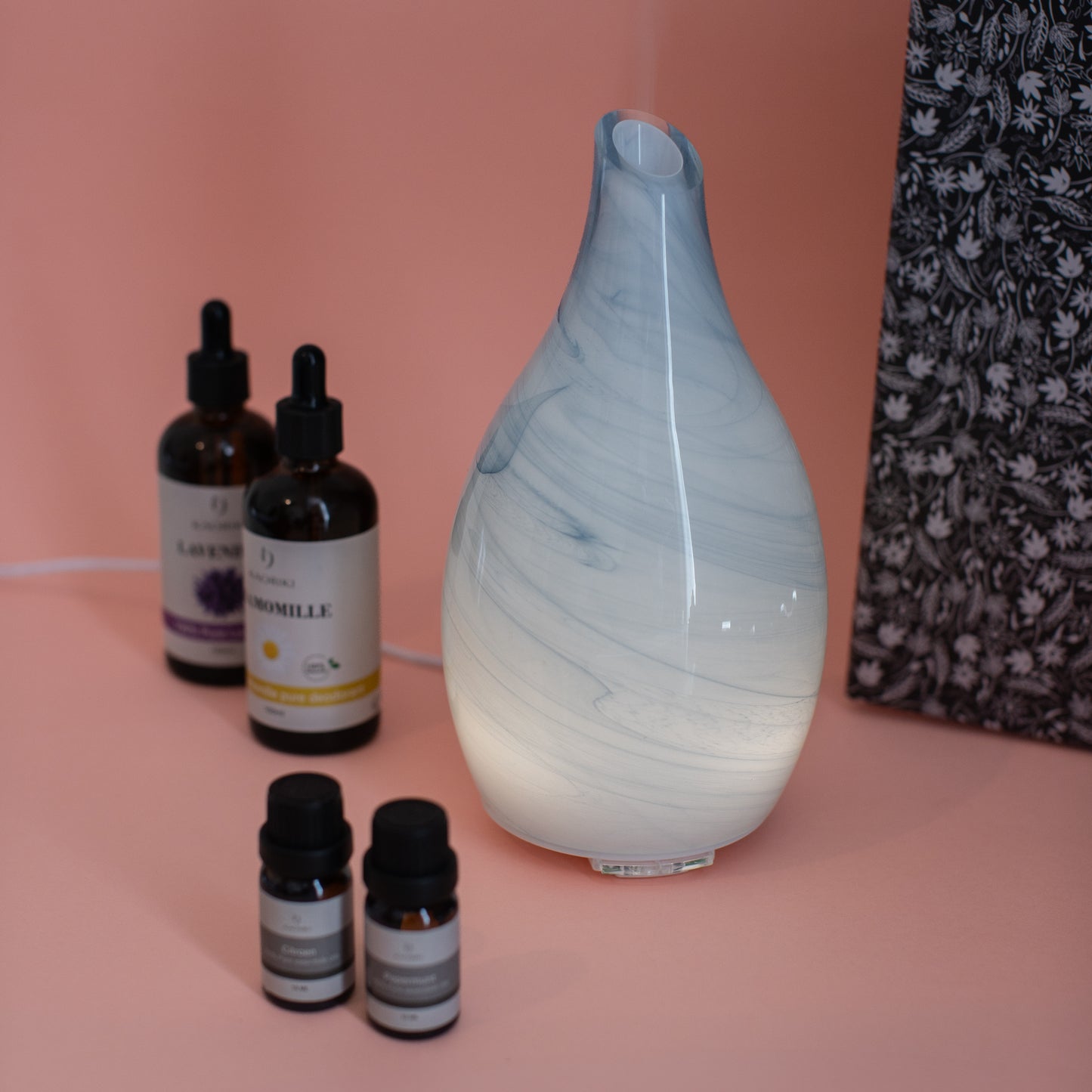Garasi - Kaoriki Aroma Diffuser Night Light - Blue Glass - 120 ml