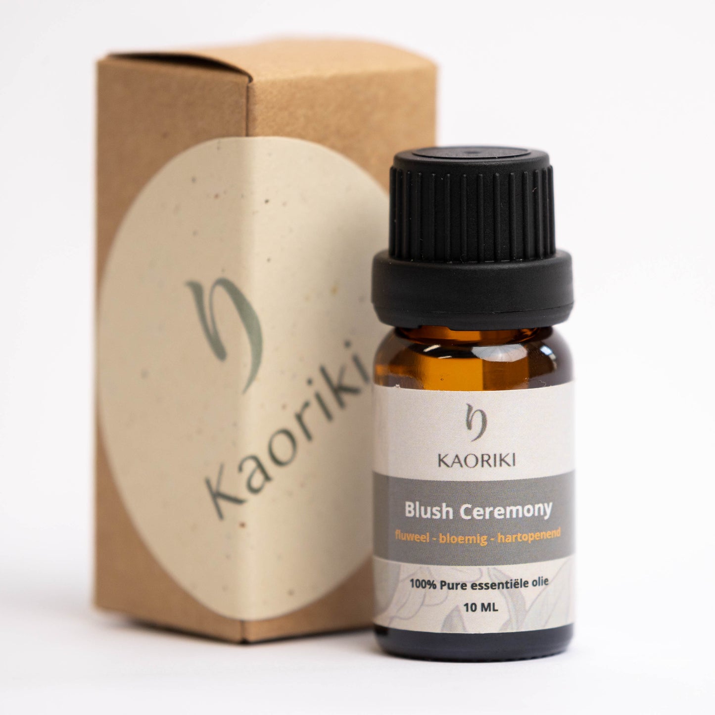 Blush Ceremony - Essential oil blend - velvety, floral, heart-opening - 10ml