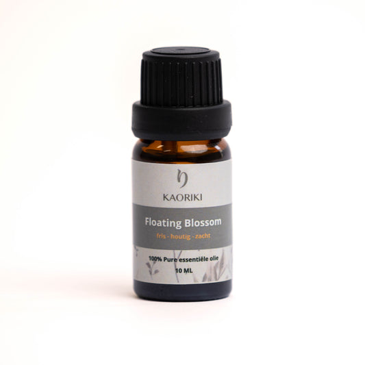 Floating Blossom - Essential oil blend - fresh, woody, soft - 10ml
