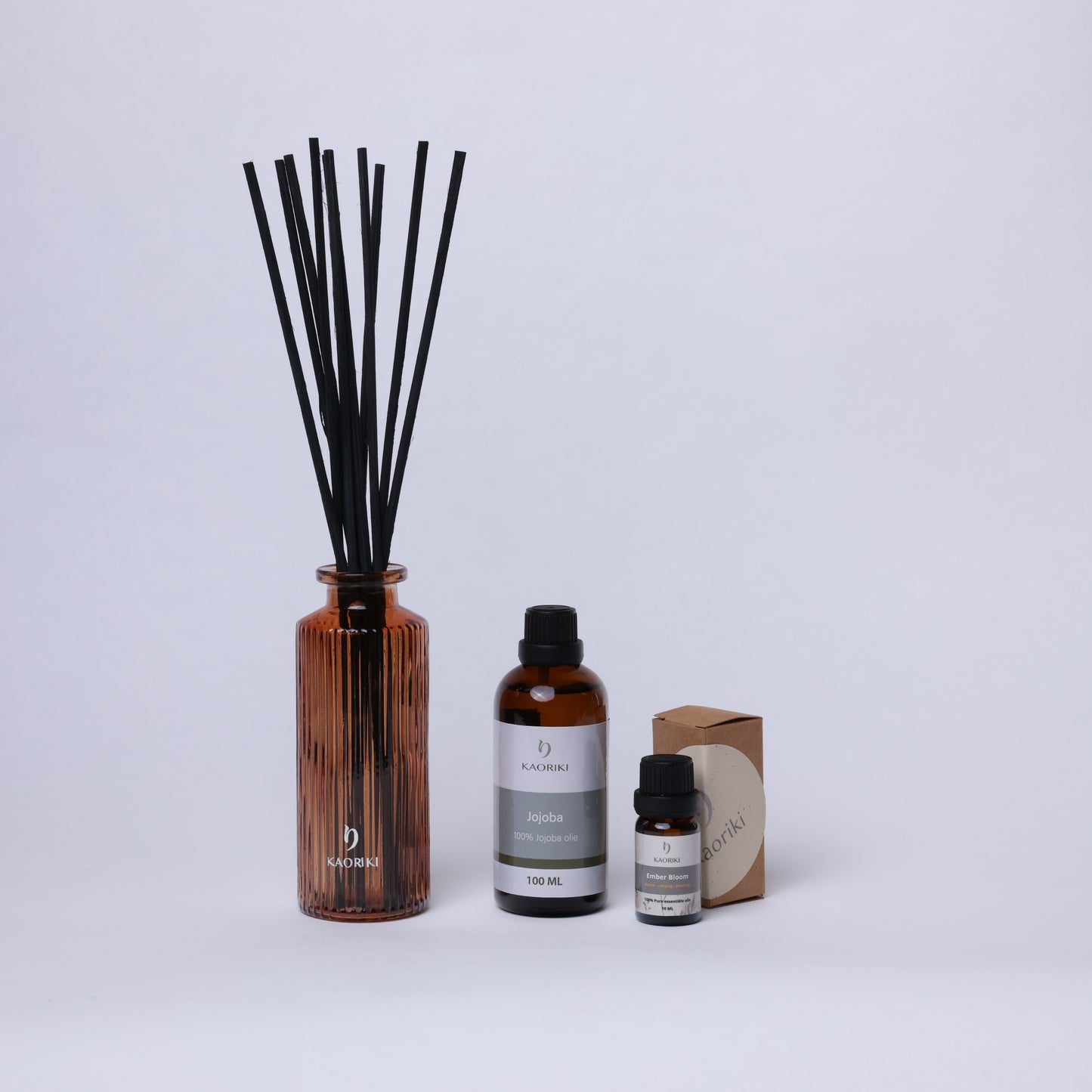 Ember Bloom - Luxe Natuurlijke Geurstokjes set - 120ml