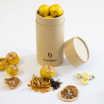 On the go gift box - draadloos aroma diffuser 80 ml - Theïne - glazen drinkfles 400 ml - 3 essentiële oliën - Moederdag cadeau