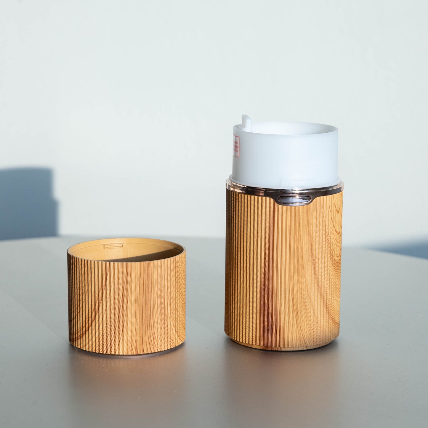 Otoo - Aroma Diffuser - Wireless - Green/Gold - 80ml - 5 hours of diffusion on 1 charge