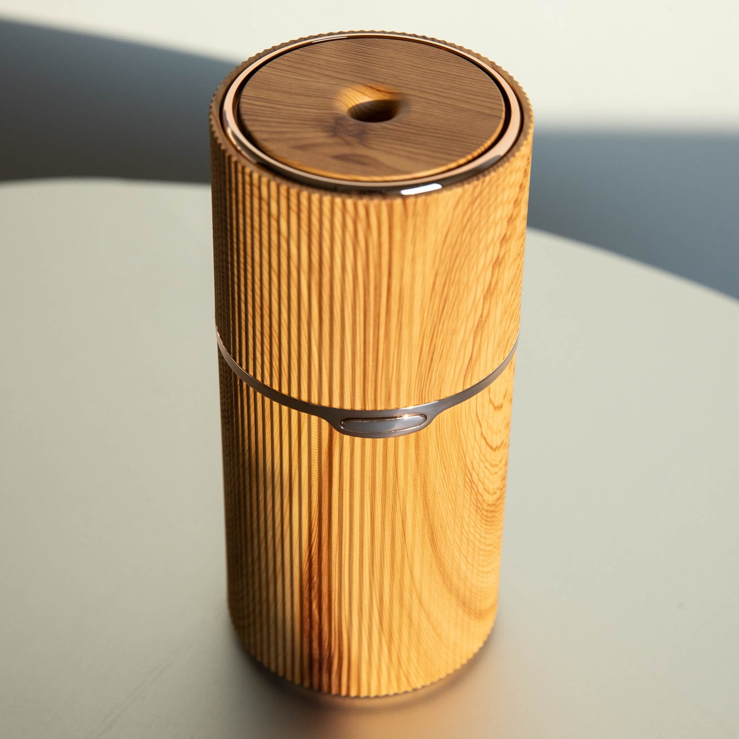 Otoo - Aroma Diffuser - Wireless - Green/Gold - 80ml - 5 hours of diffusion on 1 charge