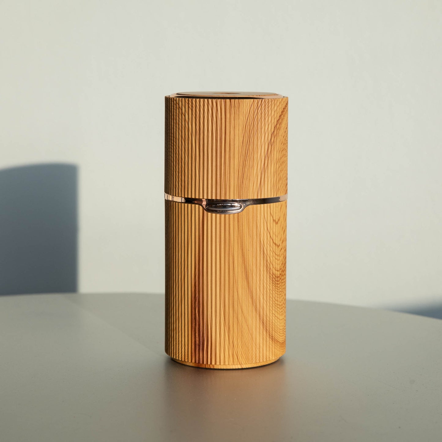 Otoo - Aroma Diffuser - Wireless - Green/Gold - 80ml - 5 hours of diffusion on 1 charge